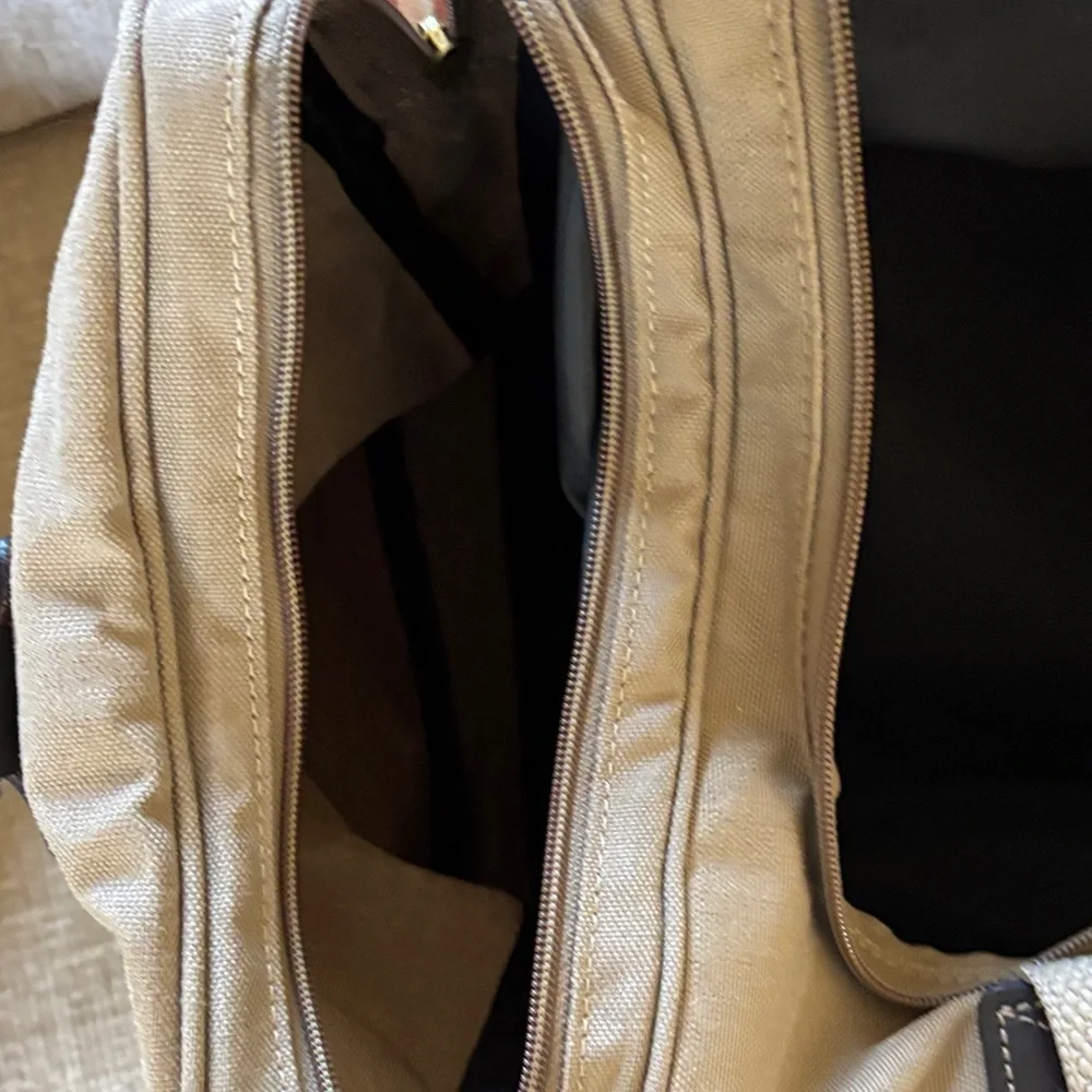 Eddie Bauer Tan Canvas Carry On Men's Bag, Duffle Bag.